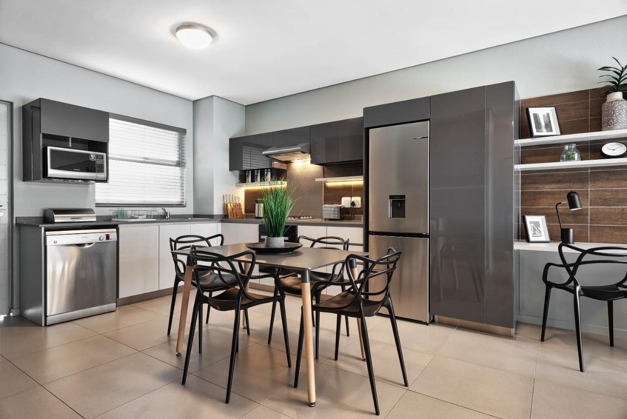 Cag The View Morningside Apartment โจฮันเนสเบิร์ก ภายนอก รูปภาพ