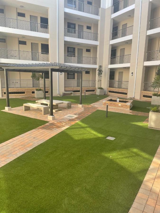 Cag The View Morningside Apartment โจฮันเนสเบิร์ก ภายนอก รูปภาพ
